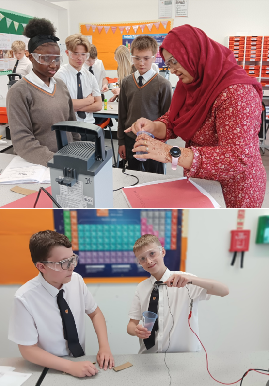 A group of people in a classroom

AI-generated content may be incorrect.